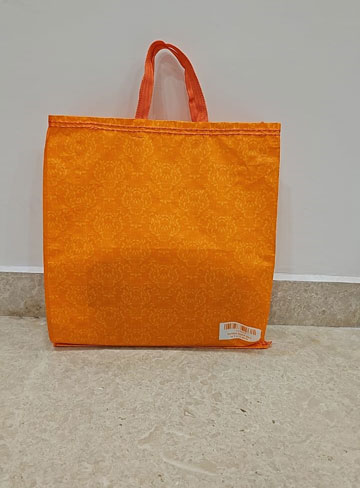 One alternative to BOPP bags is paper bags. 